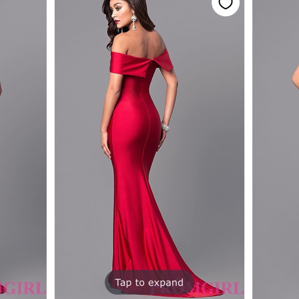Long Off-the-Shoulder Atria Prom Dress with Train